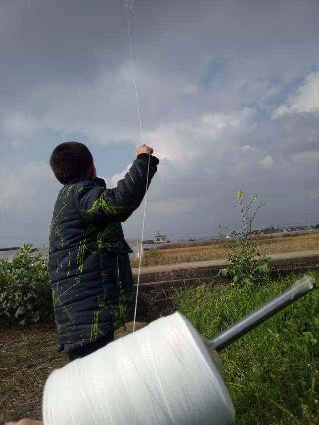 风筝手工制作简单步骤，手把手教你做霸气的手工风筝