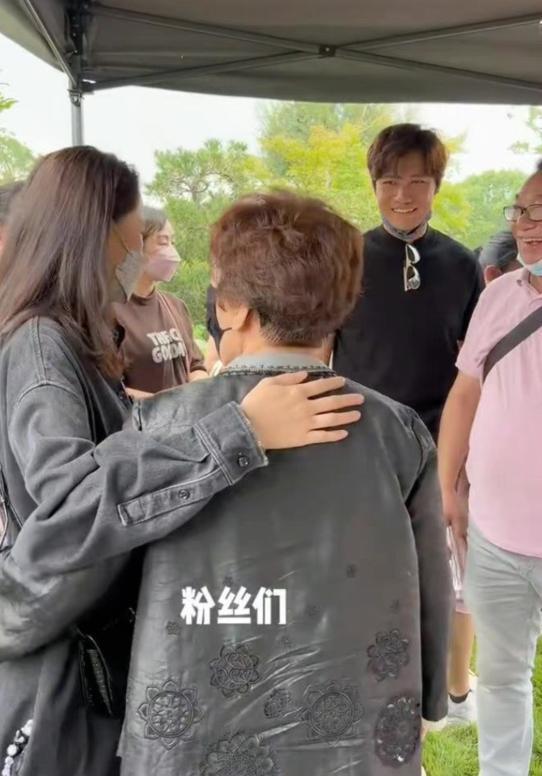 陈乔恩去追悼乔任梁了吗，陈乔恩首携老公前来祭奠