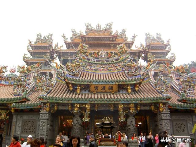 去哪祭拜泰山老奶奶，泰山之上的碧霞祠—俗称泰山老奶奶