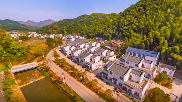 崇阳县属于哪个市，湖北咸宁市崇阳县旅游景点介绍（湖北省辖县、市简介---崇阳县）