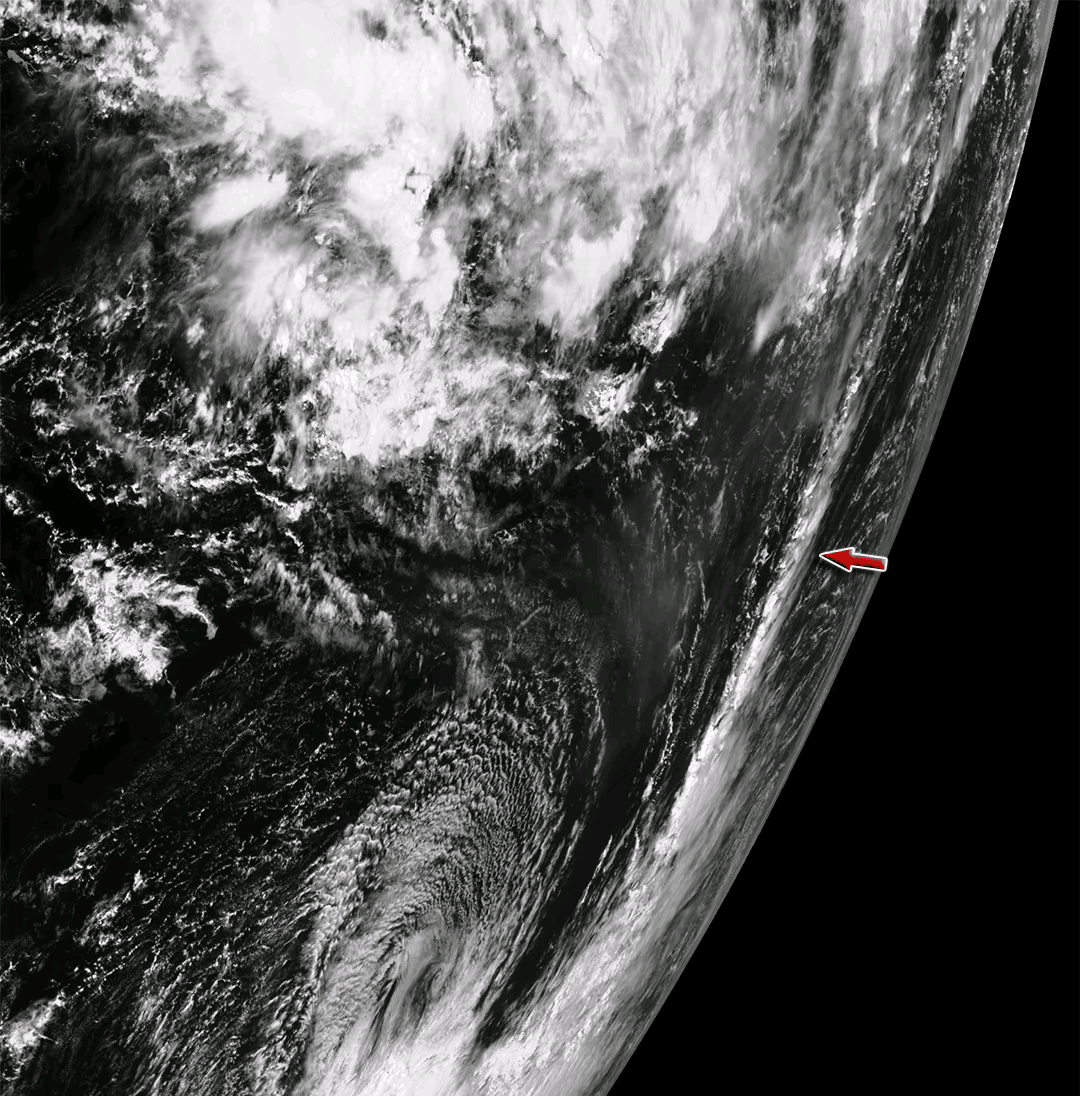 汤加火山爆发图，三国卫星大显身手