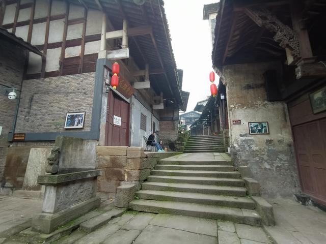 重庆主城周边古镇旅游推荐，我先给你推荐最值得游览的这二十三座