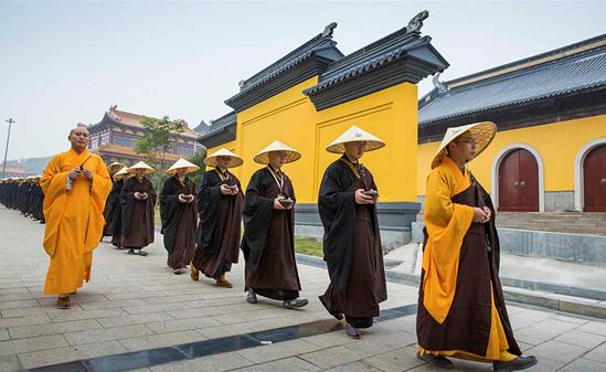 灵山大佛是什么佛，拥有我国最高的巨型佛像（无锡灵山大佛景点介绍）