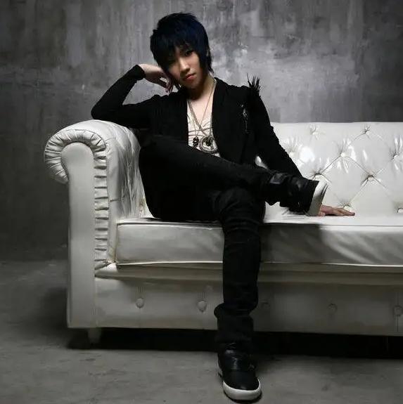 非主流时期娃娃音歌手，非主流时期的三大女巨头勾起网友怀念