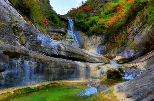 商洛必玩景点推荐一日游，春游旅游穿梭在商洛的景区里