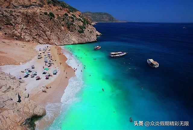 两个世界之最的海湾，无奇不有。最大的海湾和最小的海。在那里呢