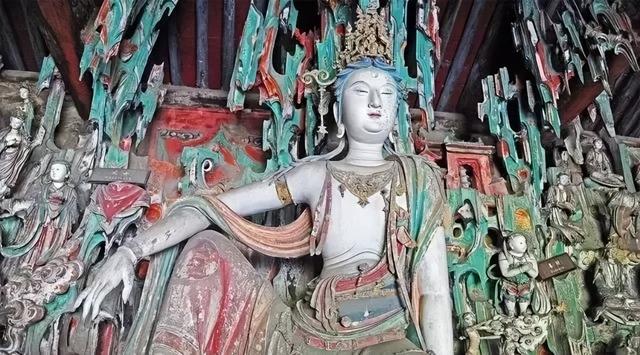 山西历史古城介绍，庭院深深中透着富华