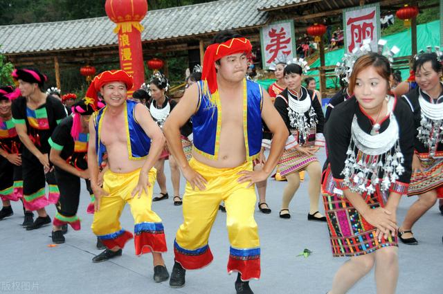 关于黎族的具体介绍，黎族的介绍