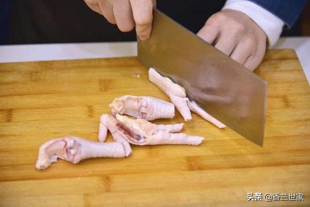 酥脆麻辣兰花豆的做法，这菜蛋白含量比黄豆高