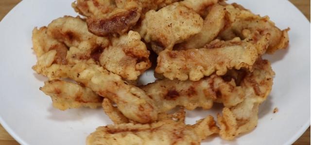 酥肉的制作方法，怎么制作炸酥肉的方法（小酥肉就要这样做）