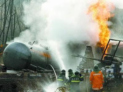 家用煤气罐在什么情况下会爆炸，煤气罐在什么情况下才会发生爆炸