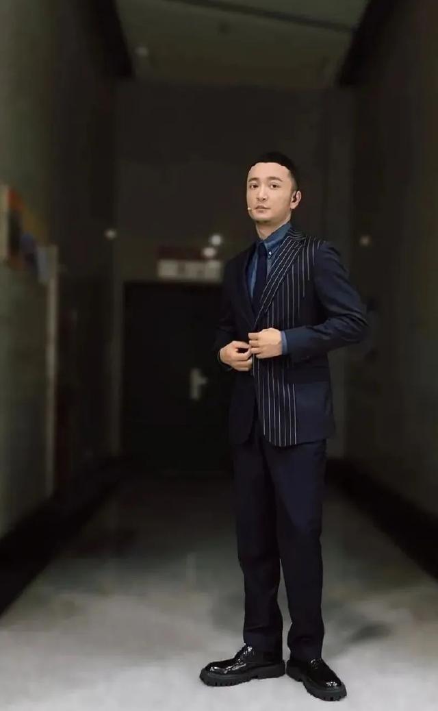 易烊千玺考编事件，易烊千玺考编事件和他有关吗