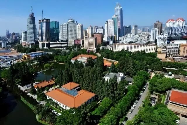 昆明十大必吃本地餐厅24小时营业，昆明这10家餐厅竟然是名人故居