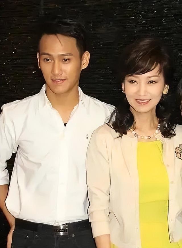 十大香港男童星，曾与视帝两度演父子