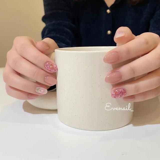 图片指甲美甲图案，美甲师必备100种指甲（全网最好看的100款美甲）