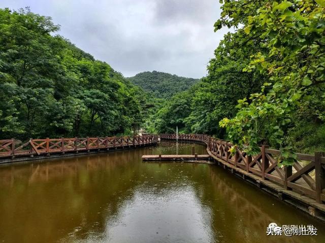 大连西郊森林公园爬山路线，徒步大连西郊国家森林公园