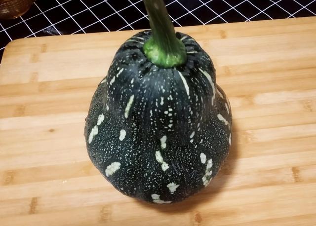 羊肉馅饺子配什么菜好，过年吃羊肉馅饺子配什么菜好（教您8种饺子馅的家常做法）