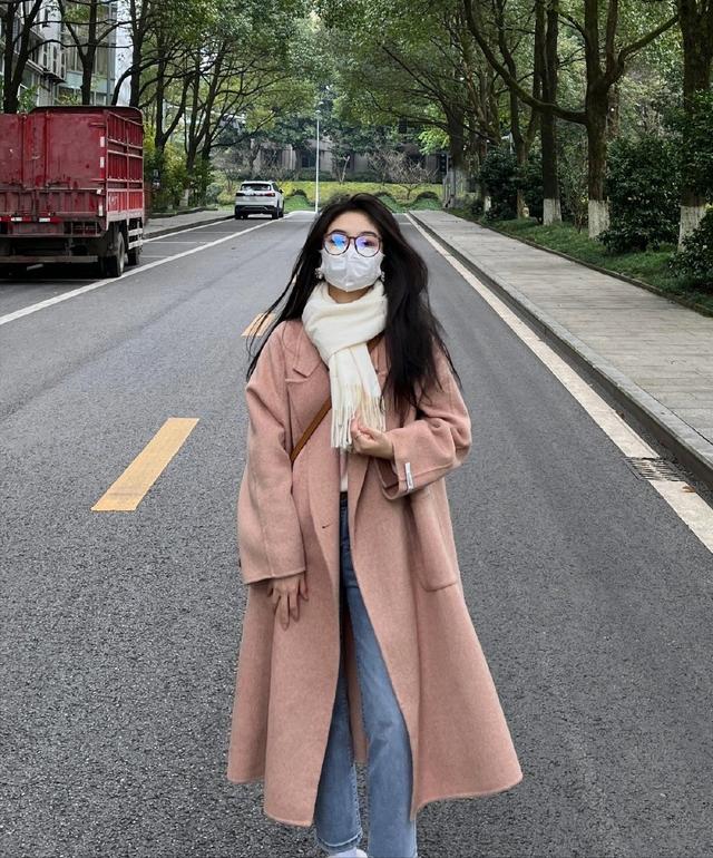 小个子女生穿衣搭配，小个子穿衣搭配这六点你需要知道（小个子女生穿衣思路要清晰）