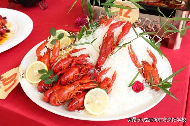 成都新东方烹饪学院，成都新东方烹饪技术学院（初中生毕业可以上哪些学校）