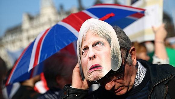 1985年美国向日本投的核弹，英国疯狂核计划曝光