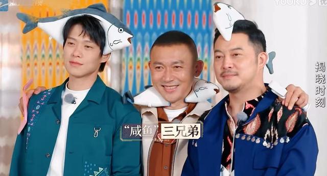奔跑吧第十季是每周五晚播出吗，《奔跑吧10》首播满屏尴尬