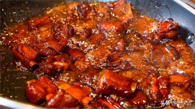 糖醋排骨的最简单做法，简单的糖醋排骨做法详细步骤（教你糖醋排骨的正确做法）