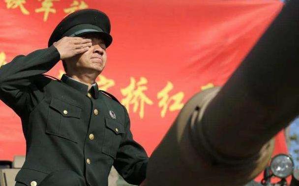 退伍和退役的区别，退伍与退役区别