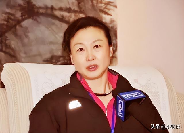 李玲蔚羽毛球战术简介，羽坛皇后李玲蔚