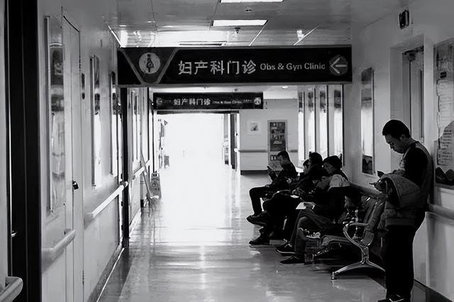 目前妇产科临床的问题，宫颈炎有哪些临床表现