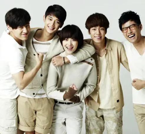 花样少年少女吴尊版，吴尊花样少年少女（《花样少年少女》女扮男装的爱情也可以真实）