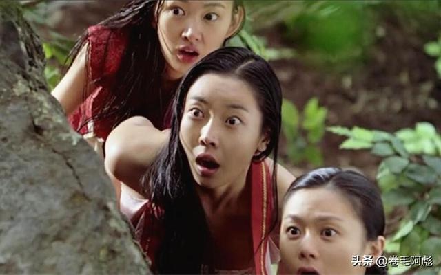 猫咪进化成猫颈鹿，雄性动物有多拼