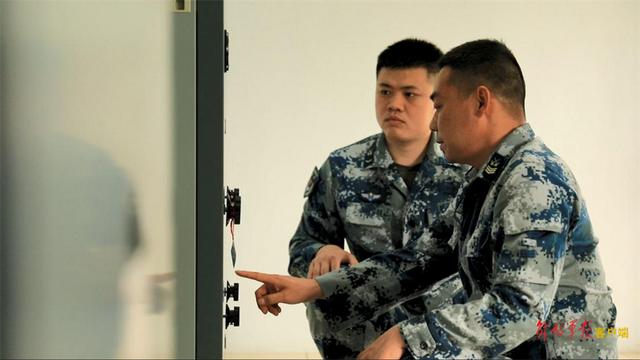 最辛苦的兵种雷达兵，身边这十年兵眼看变化