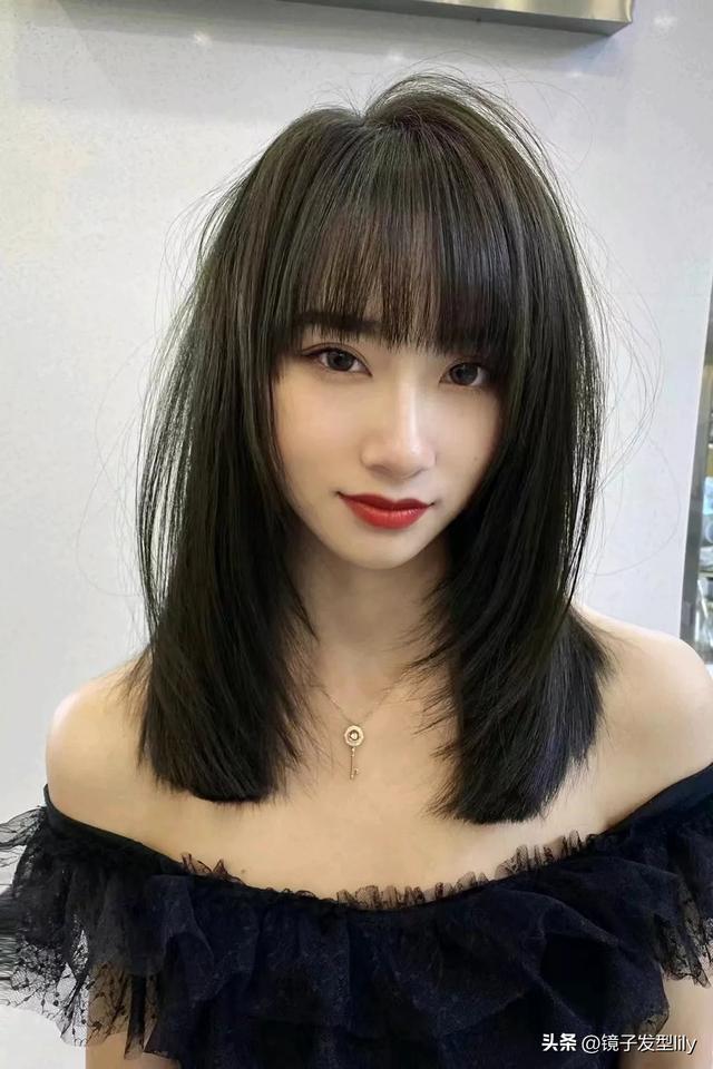 羊毛卷短发发型最新，2022流行中短发合集