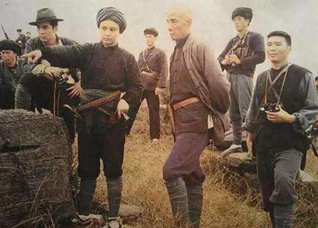 东北剿匪记的真实事件，东北胡匪往事砸窑