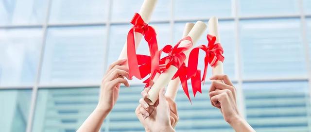 成都高中录取分数线2022，成都多区县2022中考分数线及分段表公布（2022成都各学校中考分数线）