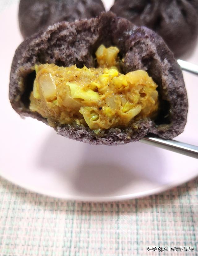 黑米怎么做好吃，黑米怎样弄得好吃有营养（黑米多加这两步）