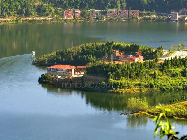 南充旅游景点排行，南充必去十大景点