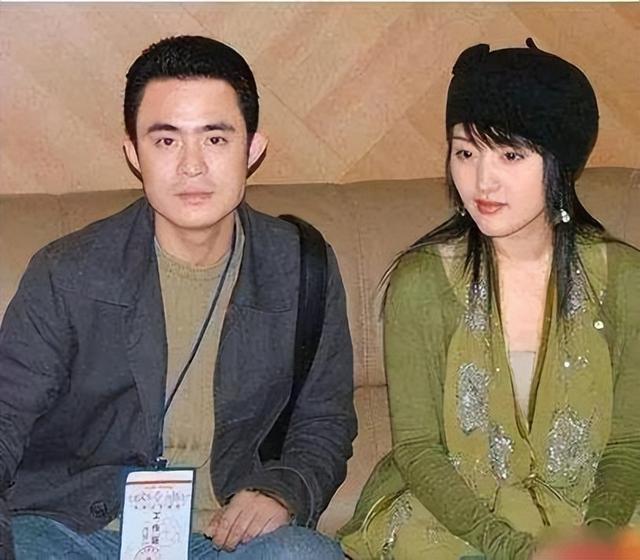 30岁杨钰莹近况如何，曾为爱隐退却身败名裂