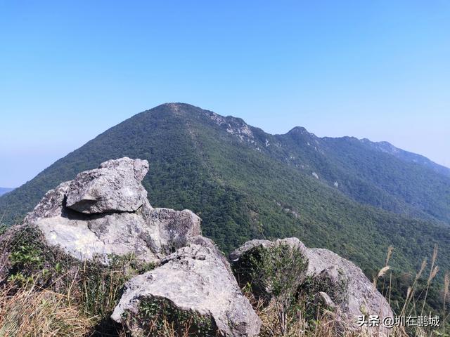 深圳排名前十山峰，这17座深圳山峰你有爬过吗