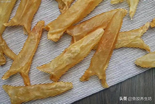 人工合成鱼胶图片，合成鱼胶怎么分辨