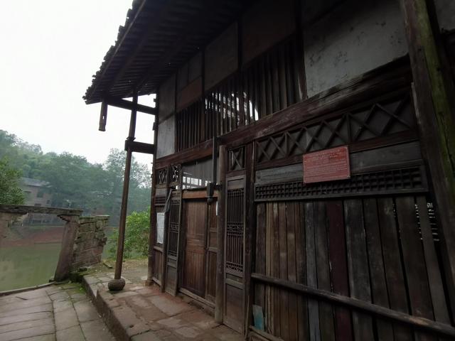 重庆主城周边古镇旅游推荐，我先给你推荐最值得游览的这二十三座