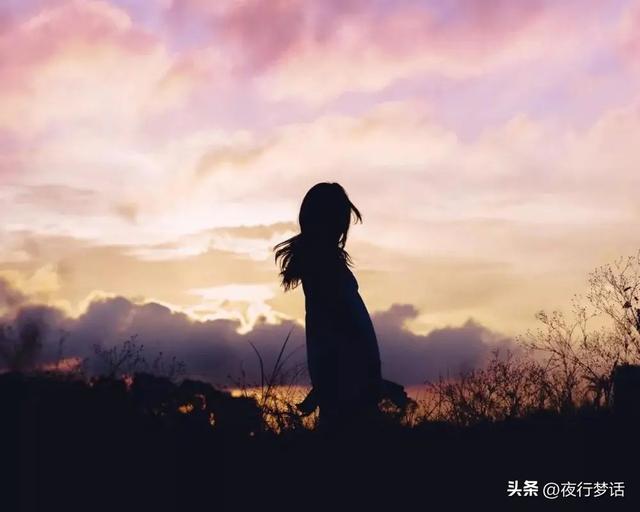 为什么你现在越来越沉默，我们都变得越来越沉默了