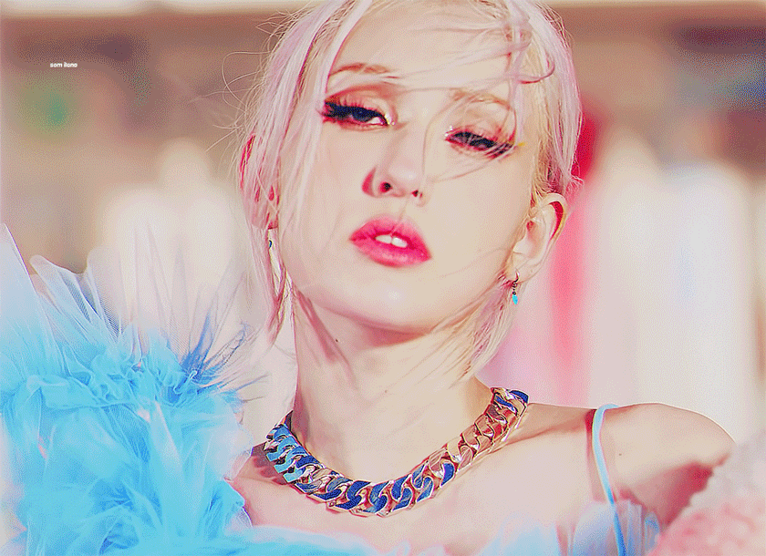 她凭什么被称为南韩第一真人芭比，来看看lisa的颜值