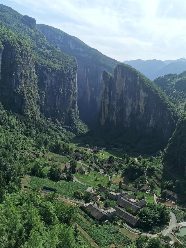 重庆万州第一大瀑布，婚外感情中男人追女人是一种什么样的心态