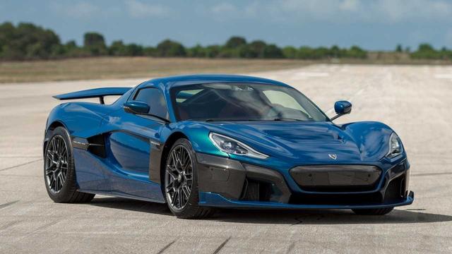 世界上最长的车，世界上最长的豪华汽车（世界上最昂贵的40辆汽车）