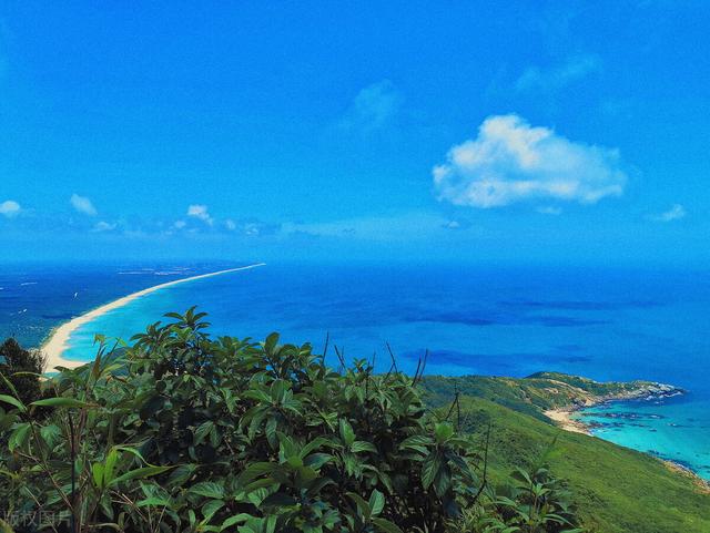 海南一日游槟榔谷导游推荐套餐，本地人从来不去的“槟榔谷”值得一游吗