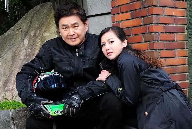 史上最尴尬的五位明星，这9位明星简直尴尬又可笑