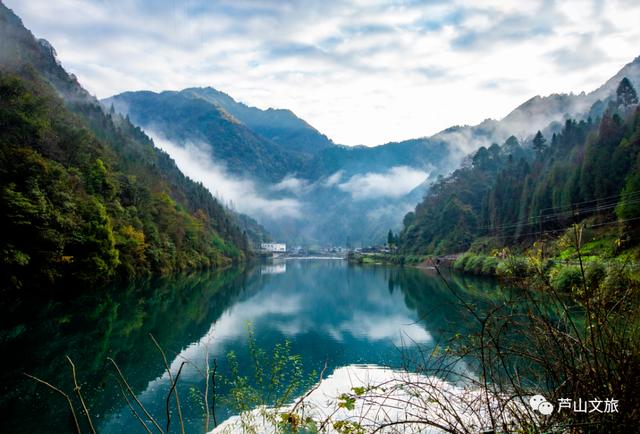 雅安爬山推荐，耍水、徒步、爬山、云海任你选