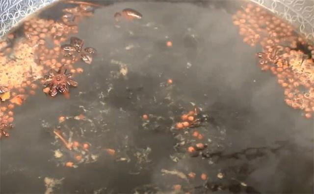 蒜苔怎样做菜，蒜苔这样做实在太好吃了