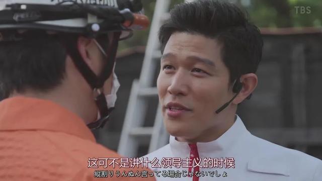 最近看了两部特别棒的电影，至少在影院让我爽到了